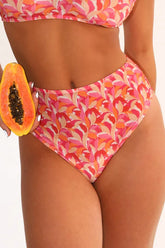 Pink Garden kõrge vööosaga läbipäevituvad bikiini püksid