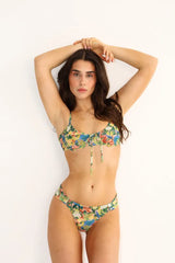 Colibri volditud küljeosaga läbipäevituvad bikiini püksid