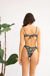 Toucan toestatud läbipäevituv bikiini rinnahoidja